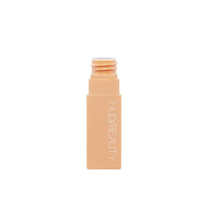 Huda Beauty Creamy Lip And Cheek Stain Hydrating Multi-Use Tint