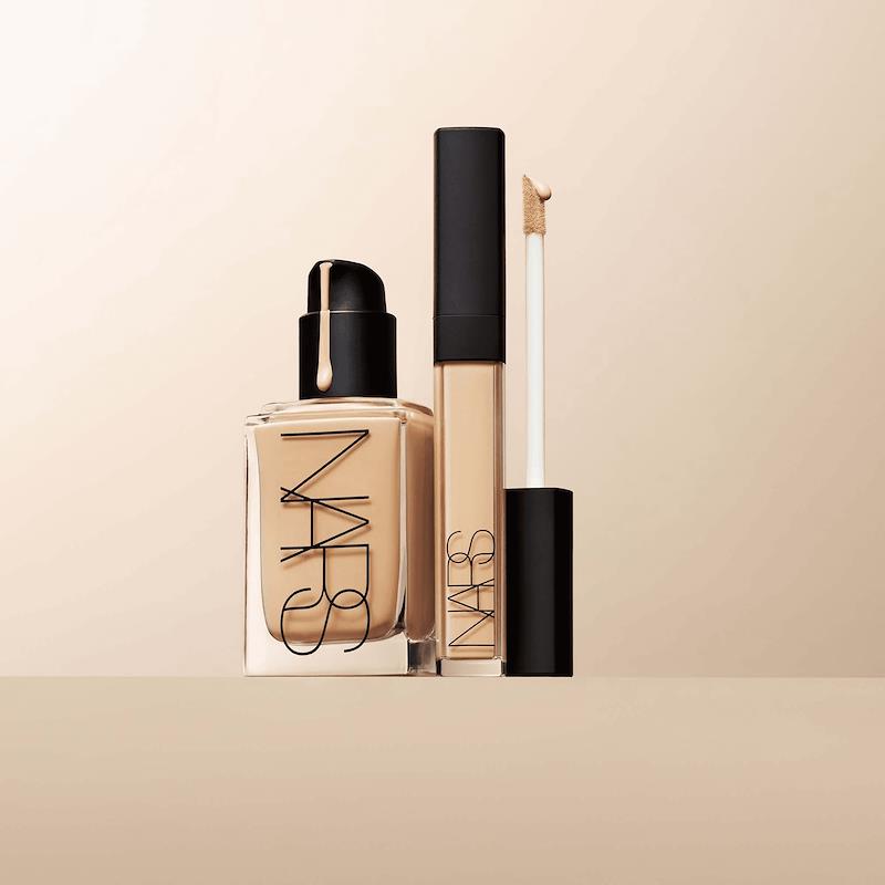NARS Light Reflecting Foundation Medium Buildable Radiant Finish