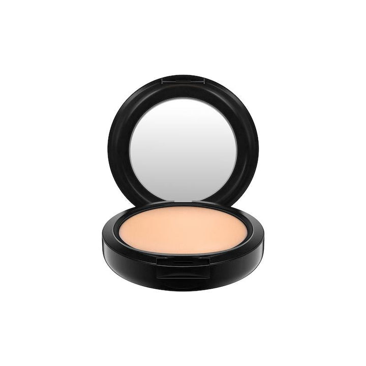 MAC Studio Fix Powder Plus Foundation Matte Finish
